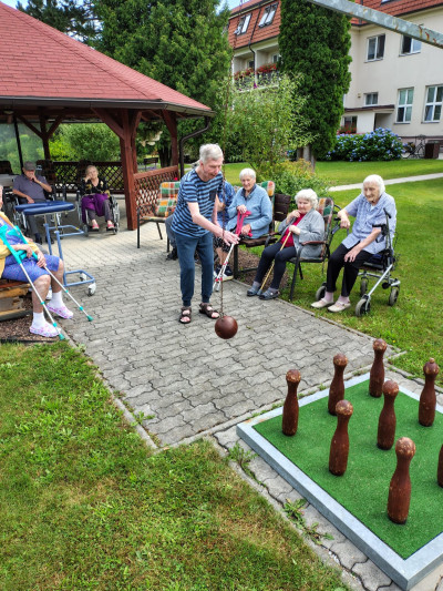Klání v kuželkách