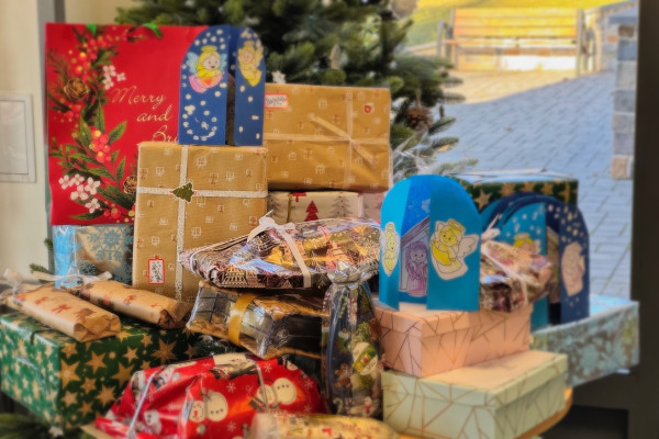 Dárky a přáníčka od dětí a rodičů