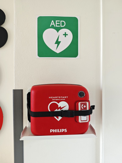 Nové AED na oddělení B3