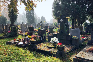 Návštěva hřbitovů před Dušičkami - pracoviště Dobrá Voda