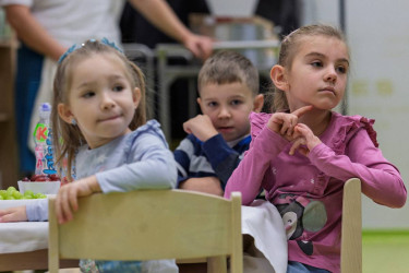 Křest kalendáře a zahájení výstavy z mezigeneračního projektu,...